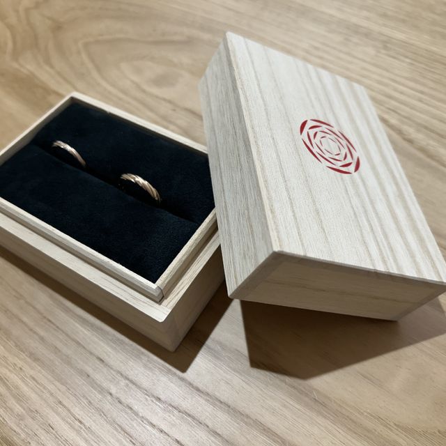 【出雲結(いずもゆい)の口コミ】 祈結を購入させていただきました。
大好きなピンクゴールドの色で仕上げて…