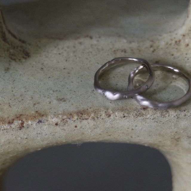 【atelier ST, CAT(アトリエ エスティーキャット)の口コミ】 個性的なリングをセミオーダーしました。
このリングはねじりがあってその…