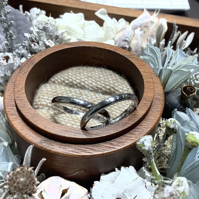 【鎌倉彫金工房の口コミ】 結婚指輪コースは、金とプラチナから選ぶことができました。私たちは毎日…