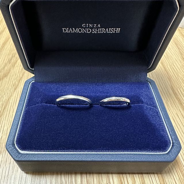【銀座ダイヤモンドシライシの口コミ】 実物やパンフレットの中から選びました。
ダイヤモンドによって指輪の印象…