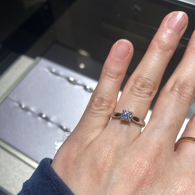 【ヴァン クリーフ＆アーペル(Van Cleef & Arpels)の口コミ】 ヴァンクリーフアーペルのコレクションの中でも最も王道のデザインにしま…