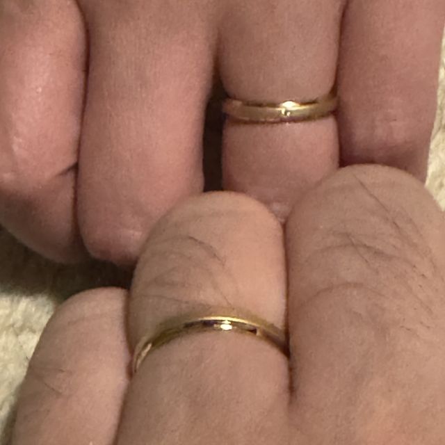 【アイプリモ(I-PRIMO)の口コミ】 まず、色が選べて良い！妻の好きなゴールドを選択しました。他にプラチナ…