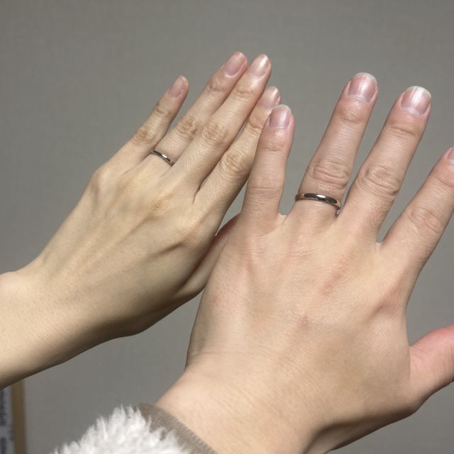 【アイプリモ(I-PRIMO)の口コミ】 妻がダイヤも柄もないシンプルなデザインなものがいいといい、カルティエ…