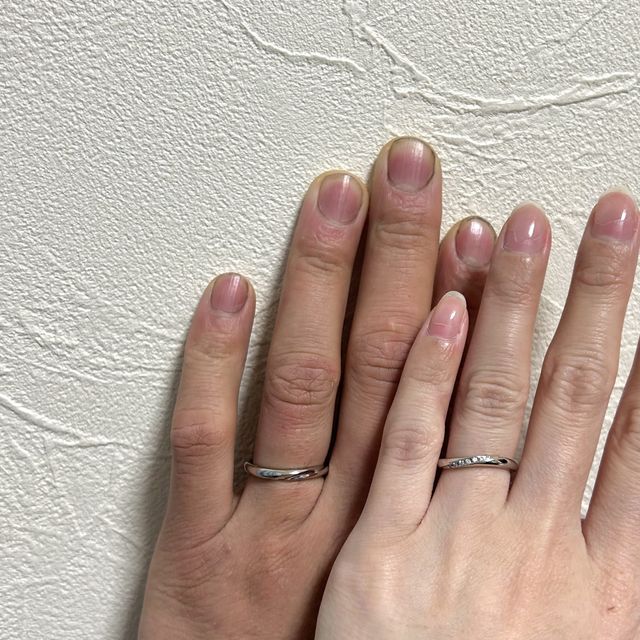 【出雲結(いずもゆい)の口コミ】 ダイヤの形が四角い指輪であったり、ワンポイントのダイヤに少しデザイン…