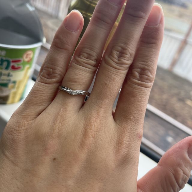 【銀座ダイヤモンドシライシの口コミ】 ダイヤがキラキラしていてかわいい。サイズが0.5単位で用意している。サイ…