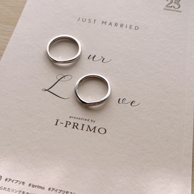 【アイプリモ(I-PRIMO)の口コミ】 私の指輪はウェーブの形で、水かきが深い方に似合う形との事でした。ダイ…