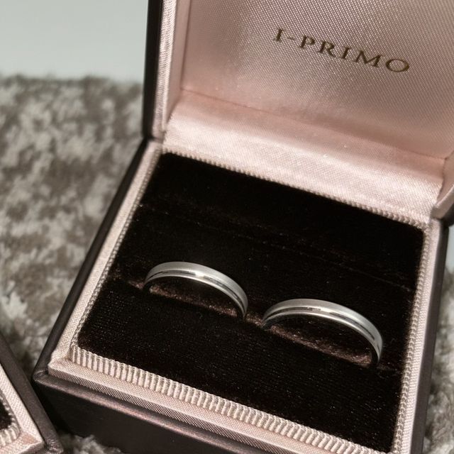 【アイプリモ(I-PRIMO)の口コミ】 デザインがとにかくお気に入り
宝石はついてないけど光に当たるとキラキラ…