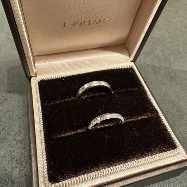 【アイプリモ(I-PRIMO)の口コミ】 男性の指輪はモダンなデザインで飽きないです。
女性はシンプルに直線的に…