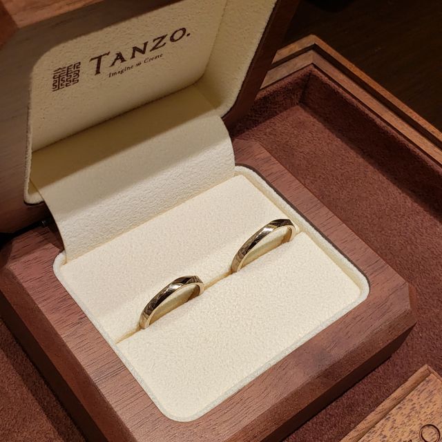 【TANZO.(鍛造指輪)の口コミ】 　自身で指輪をデザインして決めていくので、人とは被らず愛着が持てると…