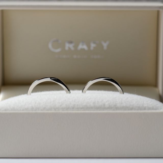 【CRAFY(クラフィ)の口コミ】 シンプルで可愛く見えるところ。普通のデザインにはしたくなかったので、…