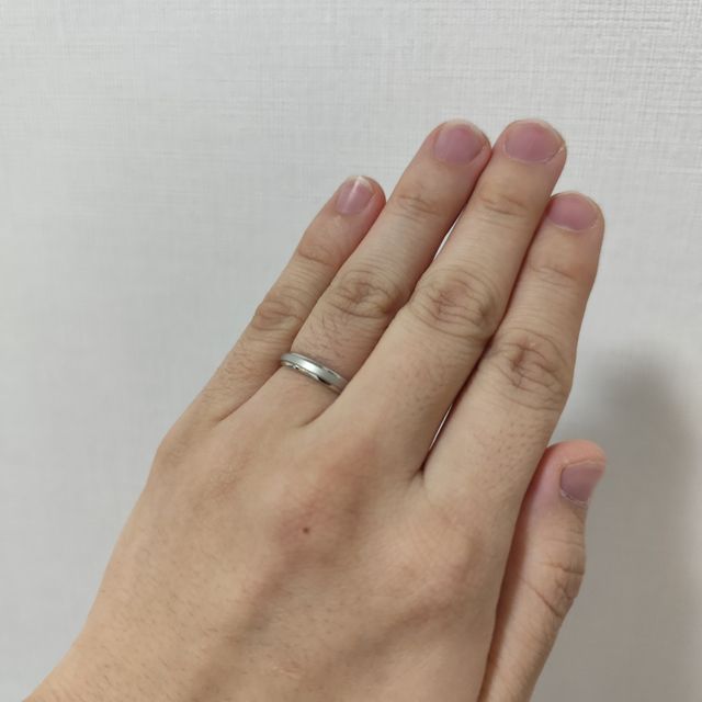 【アイプリモ(I-PRIMO)の口コミ】 デザインとしてシンプルすぎるリングは嫌だけど、仕事中とかに着けても目…