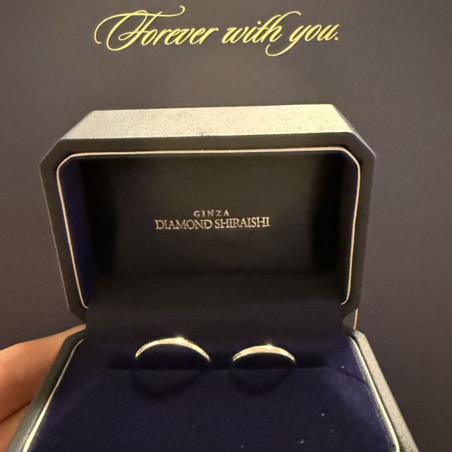 【銀座ダイヤモンドシライシの口コミ】 指を通した瞬間に、まるで自分の指に吸い込まれるような、一体感のある着…