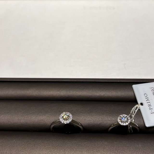 【アイプリモ(I-PRIMO)の口コミ】 ボリュームのあるデザインのものが欲しくて、予算内でクラリティよりカラ…