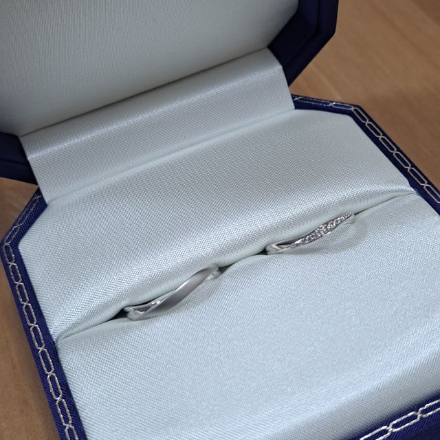 【ヴァンドーム青山(VENDOME AOYAMA)の口コミ】 指輪のデザイン的にあまりつけてる人を見たことがない！
コストも良い！
…