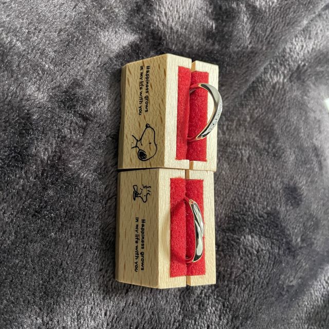【with Happiness..の口コミ】 スヌーピーとコラボしている素敵な指輪です。
指輪ひとつひとつにメッセー…