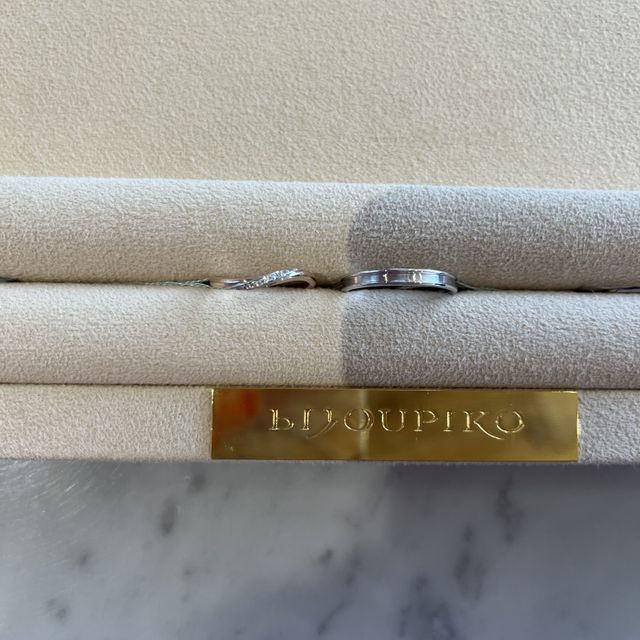 【COCKTAIL(カクテル)の口コミ】 元々、ピンクゴールドの指輪を付けたいと思っていてお店に行き一目でこれ…