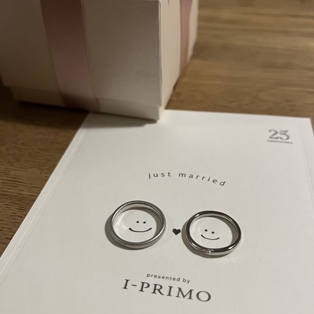 【アイプリモ(I-PRIMO)の口コミ】 華奢なデザインなので目立たないながらも、石の輝きがあってちょうど良く…