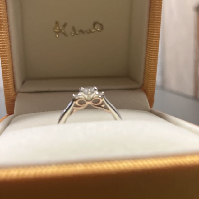 【ケイウノ ブライダル(K.UNO BRIDAL)の口コミ】 シンプルなデザインの指輪がいいなとざっくりしたイメージして指輪選びを…