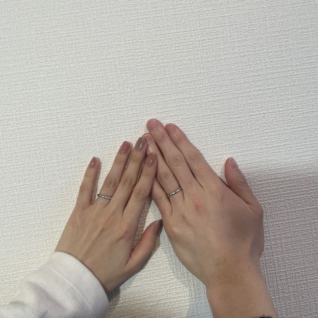 【銀座ダイヤモンドシライシの口コミ】 シンプルで着け心地が良いので、長く使えるものを選びました。(1番細く、…