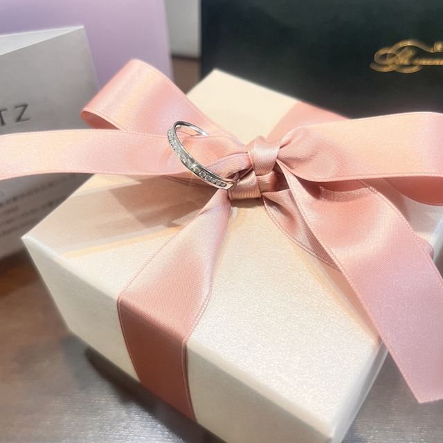 【アイプリモ(I-PRIMO)の口コミ】 結婚10周年ということで新しい指輪を買うことに。
結婚当初買った指輪はシ…