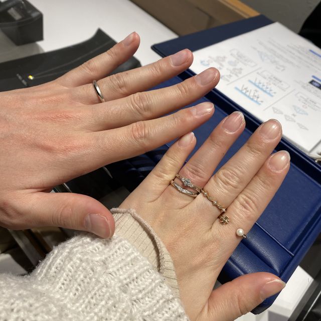 【銀座ダイヤモンドシライシの口コミ】 デザイン、色味が可愛くてゴージャスだった。普段使いもできるデザインだ…