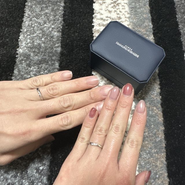 【銀座ダイヤモンドシライシの口コミ】 デザインも可愛くとても気に入っています
着け心地も良く輝いてて美しいで…