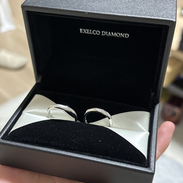 【エクセルコダイヤモンド(EXELCO DIAMOND)の口コミ】 Ｖカーブの角度がちょうど良く、指が長く見える角度であった、上質なダイ…