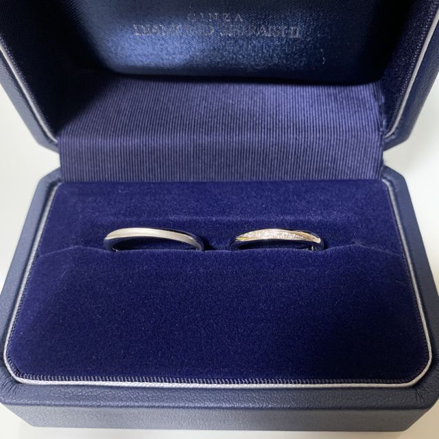 【銀座ダイヤモンドシライシの口コミ】 男性用、女性用でペアになっているものにしました。シンプルで2人とも気に…