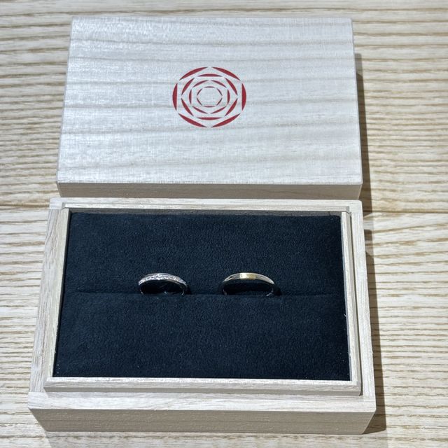 【出雲結(いずもゆい)の口コミ】 ダイヤが並んでいてつけているだけで心がときめくデザインでありながら、…