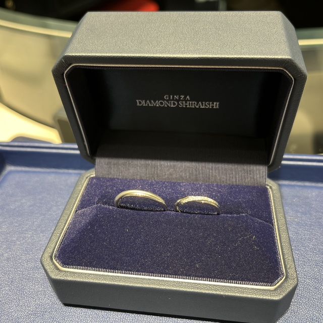 【銀座ダイヤモンドシライシの口コミ】 たくさん種類があり、かなり悩みました。シンプルなデザインの中にも華や…