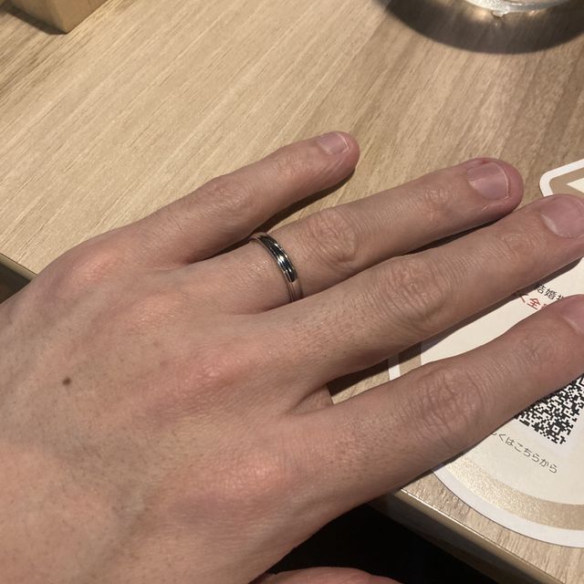 【ラザール ダイヤモンド(LAZARE DIAMOND)の口コミ】 購入して、いちから指輪を作ってくれるところがいいと思いました。売られ…