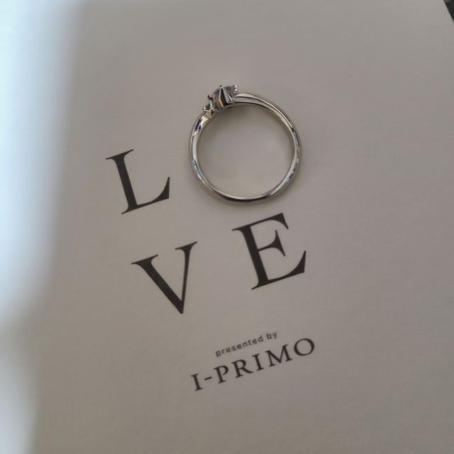 【アイプリモ(I-PRIMO)の口コミ】 可愛らしいデザインで気に入りました。横から見ても上から見ても気に入っ…