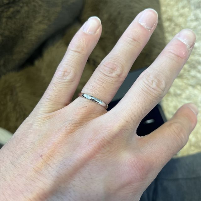 【銀座ダイヤモンドシライシの口コミ】 三件ほどお店を回らしてもらいましたが、その中でも価格帯は中ぐらいでは…