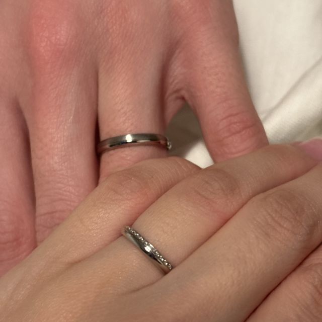 【アイプリモ(I-PRIMO)の口コミ】 ツヤとマットが楽しめて見る角度によってダイヤの輝きも変わるところがす…