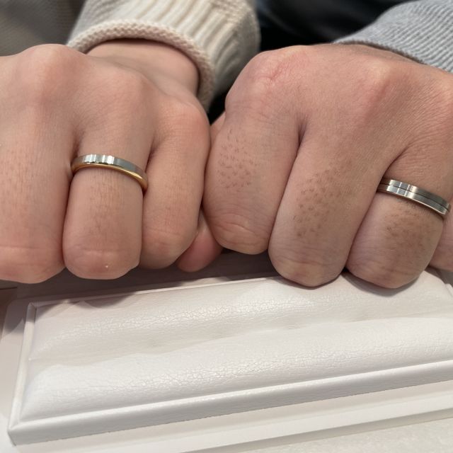 【N.Y.NIWAKA(ニューヨークニワカ)の口コミ】 シンプルな見た目に惹かれた。他のブランドも含めて検討していたところ、…