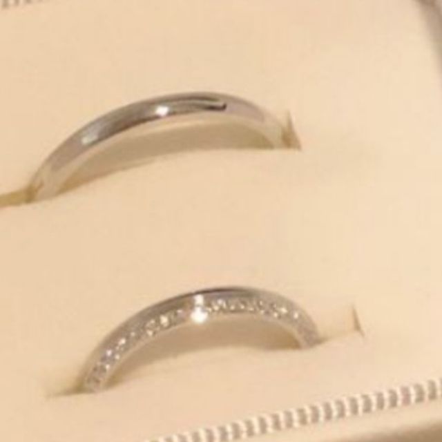 【4℃ BRIDAL(ヨンドシーブライダル)の口コミ】 リーズナブルでシンプルなので長期的に着用できてつけている感じがしなく…