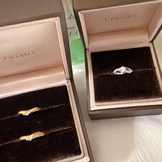 【アイプリモ(I-PRIMO)の口コミ】 同じラインのセットリングではなく、いくつも着けたり外したりしていつま…