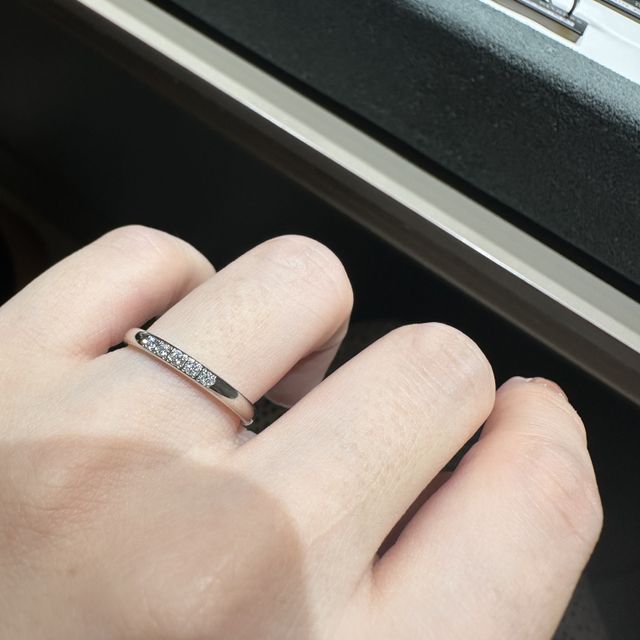 【ラザール ダイヤモンド(LAZARE DIAMOND)の口コミ】 最初はミル打ちの指輪で検討しておりましたが、世界三大ダイヤモンドカッ…