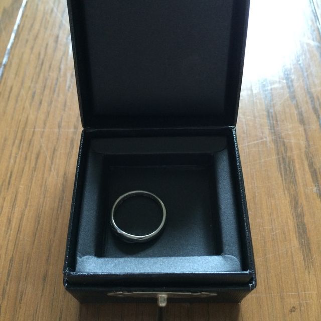 【銀座ダイヤモンドシライシの口コミ】 デザインで悩んでいたら、デザイナーさんが希望通りのデザイン（唐草模様…