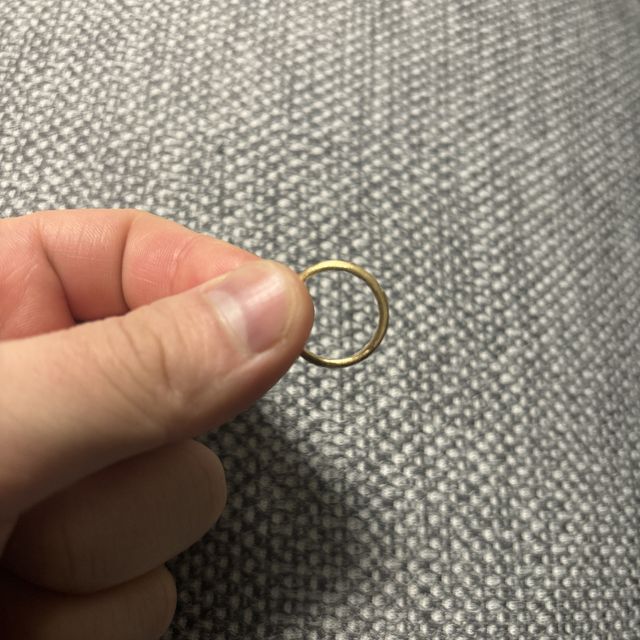 【ケイウノ ブライダル(K.UNO BRIDAL)の口コミ】 マット加工でゴールドがかわいいと思っております！とくにフルオーダーが…