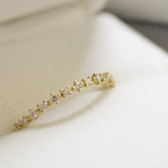 【shihara(シハラ)の口コミ】 シンプルだけれど、他にはない個性的な指輪を探していました。あらゆるサ…