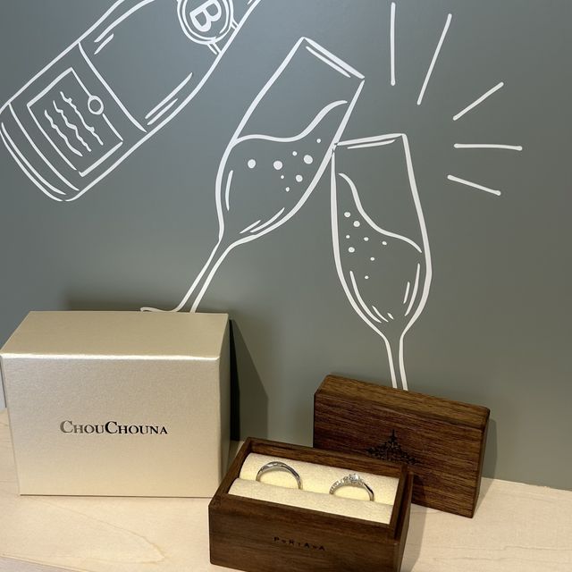 【PORTADA(ポルターダ)の口コミ】 婚約の際にもらったダイヤを真ん中の部分にいれることができ、特別感がで…