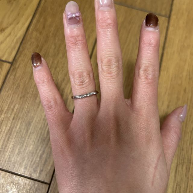 【銀座ダイヤモンドシライシの口コミ】 かわいらしい感じが好きなので指輪もかわいらしさは絶対外せない条件でダ…