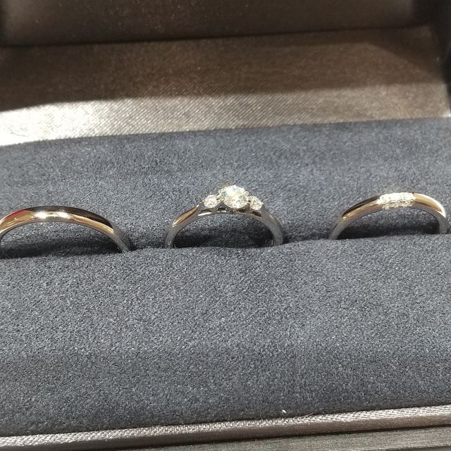 【ラザール ダイヤモンド(LAZARE DIAMOND)の口コミ】 シンプルなものもあれば、豪華なデザインも取り揃えており、好みのものが…