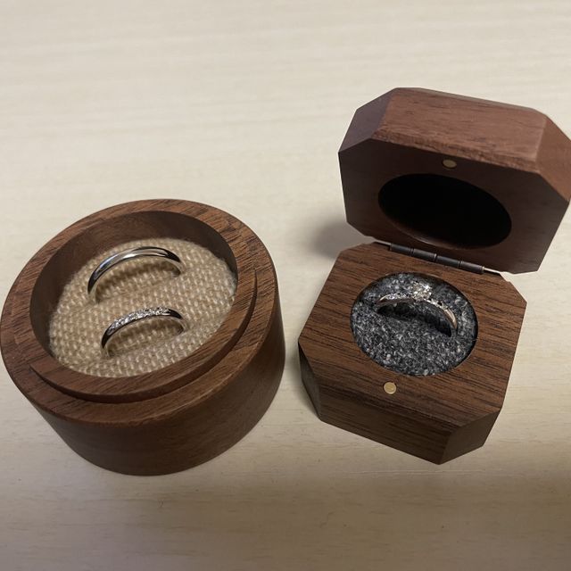 【鎌倉彫金工房の口コミ】 とにかく自分達好みにできるのがよかったです。サイズ、素材、色、ダイヤ…