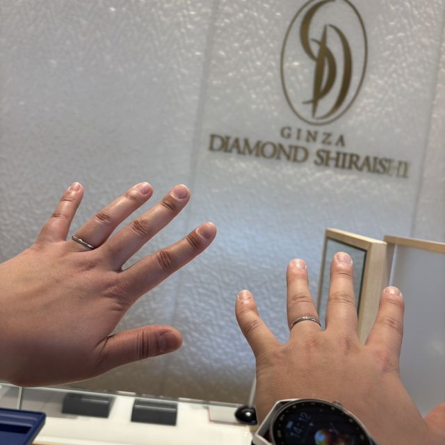 【銀座ダイヤモンドシライシの口コミ】 シンプルなのがいいなて旦那と話しながら来店し、価格帯やデザインの希望…