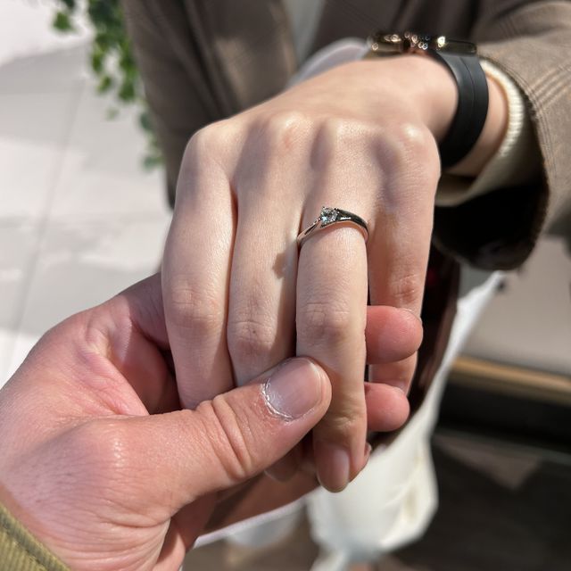 【アイプリモ(I-PRIMO)の口コミ】 まず、たくさんの指輪の種類があり、デザインが豊富で選ぶところから楽し…