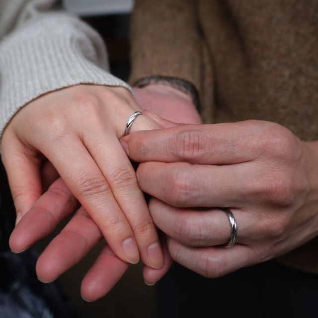 【出雲結(いずもゆい)の口コミ】 プラチナの上品な輝きと、出雲をテーマにした繊細なデザインがとても美し…