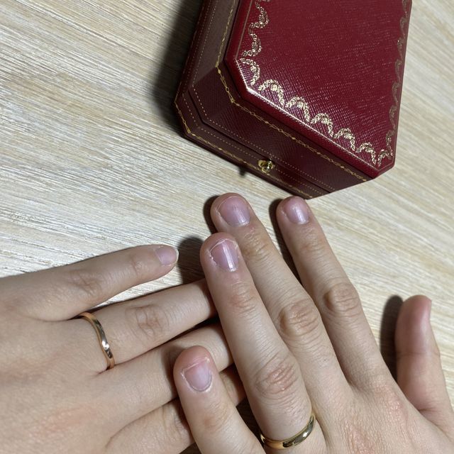 【カルティエ(Cartier)の口コミ】 私は、もともと金のリングが良いと思っていたので、このリングを見て一目…