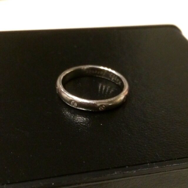 【東宝ダイヤモンドの口コミ】 結婚指輪を探しに御徒町を歩いていて、なんとなく入ったお店でした。社長…